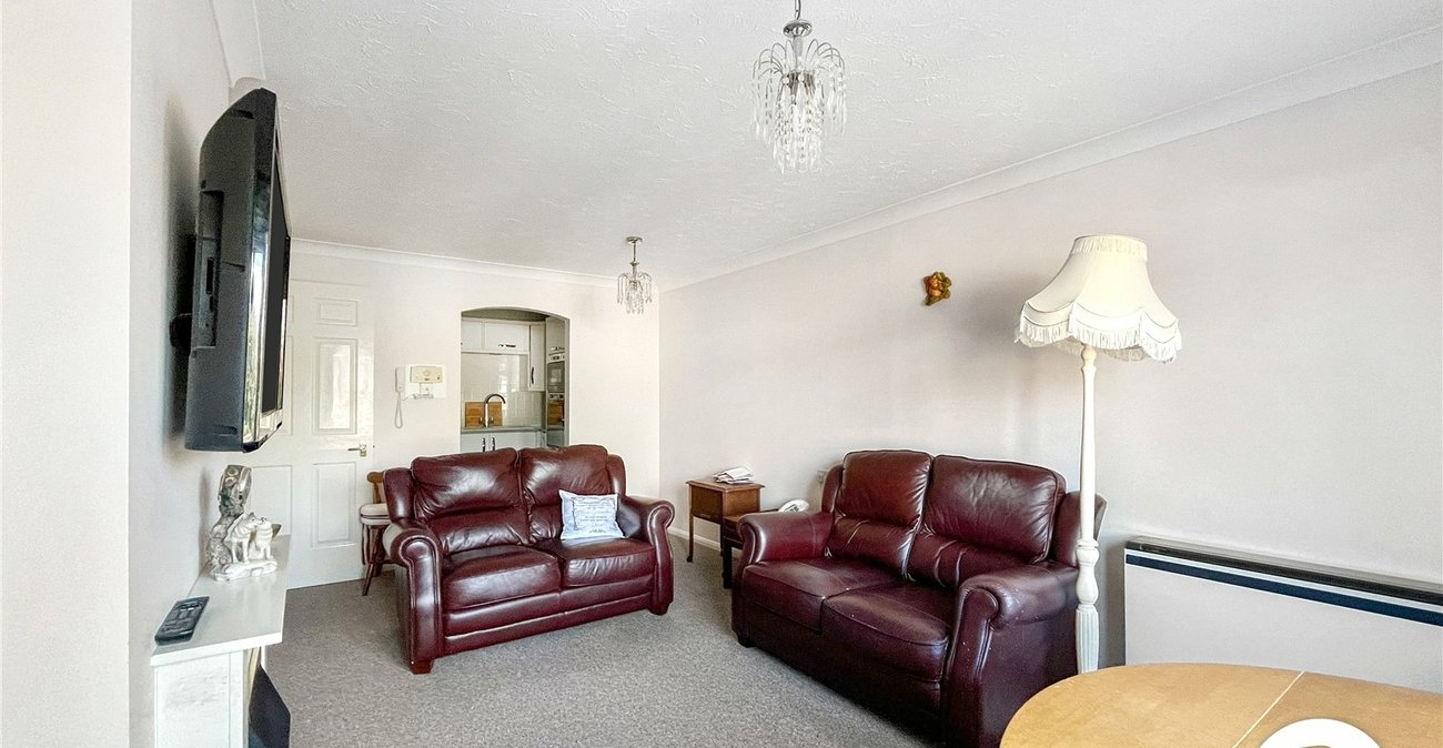 1 bedroom property for sale in Sittingbourne | Robinson Michael & Jackson