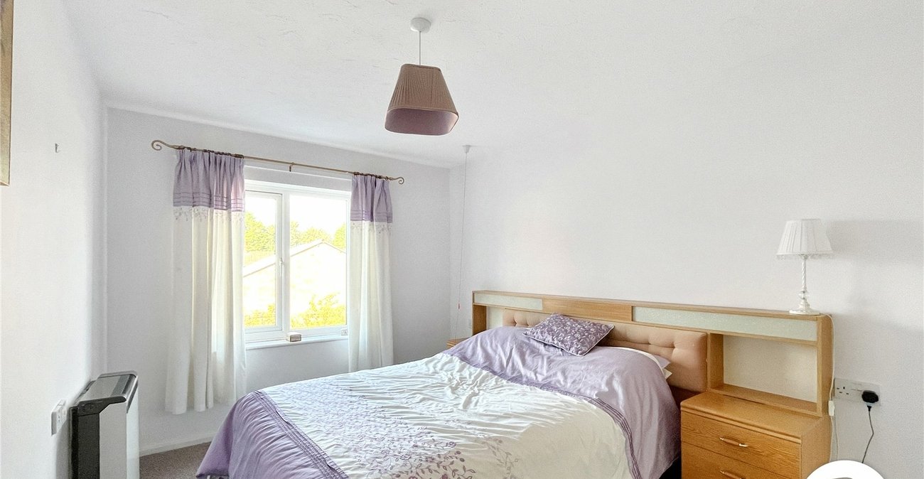 1 bedroom property for sale in Sittingbourne | Robinson Michael & Jackson