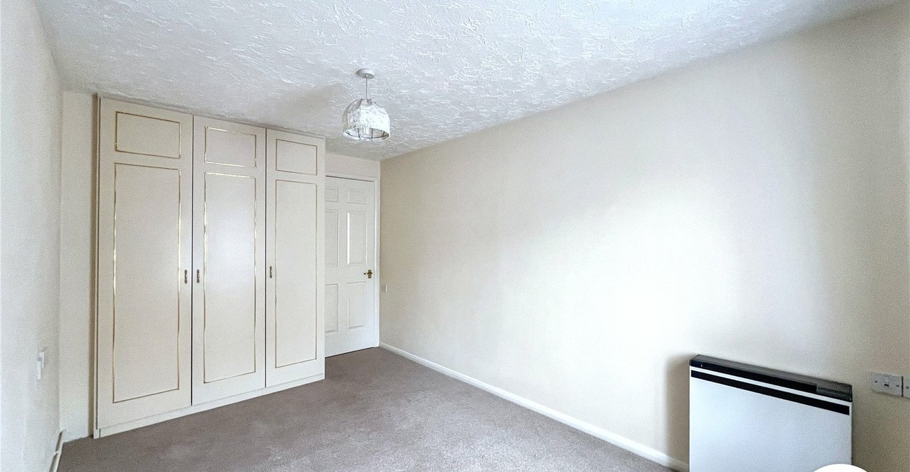1 bedroom property for sale in Sittingbourne | Robinson Michael & Jackson