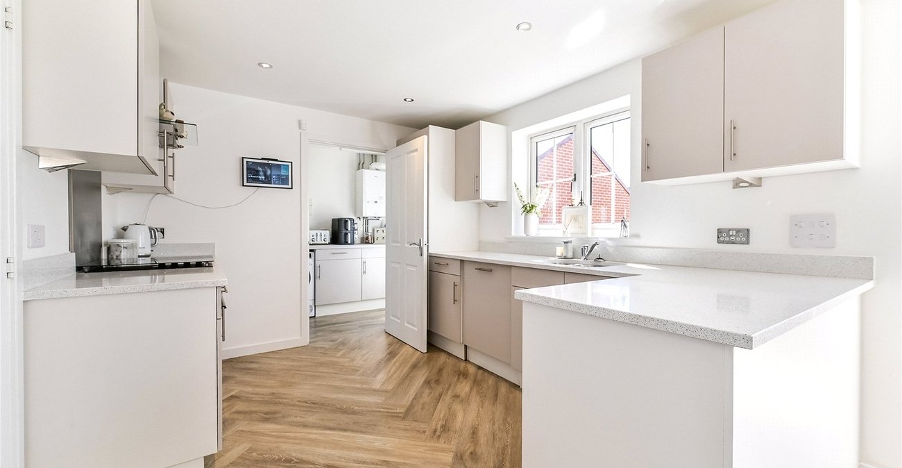4 bedroom house for sale in Gravesend | Robinson Michael & Jackson