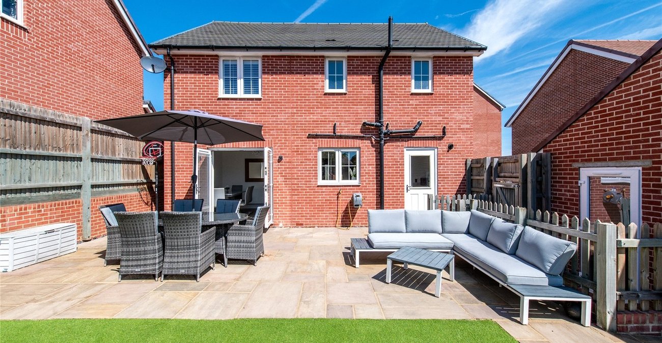 4 bedroom house for sale in Gravesend | Robinson Michael & Jackson
