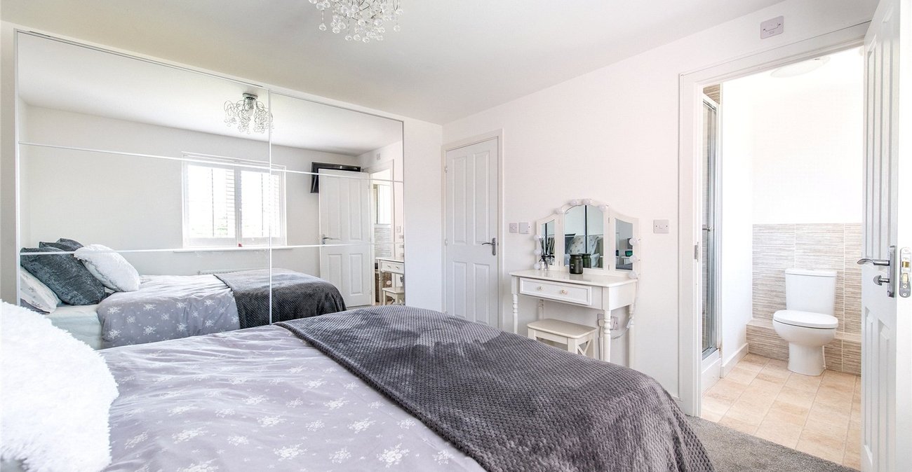 4 bedroom house for sale in Gravesend | Robinson Michael & Jackson