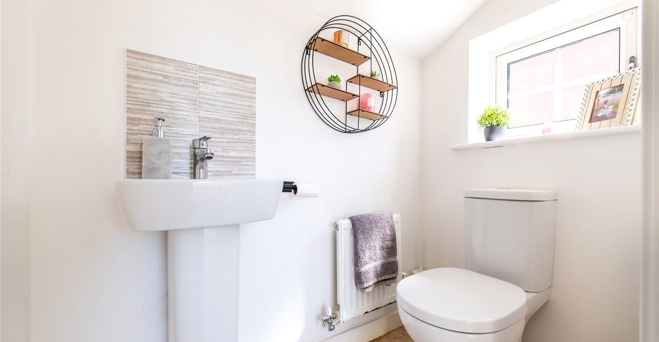 4 bedroom house for sale in Gravesend | Robinson Michael & Jackson