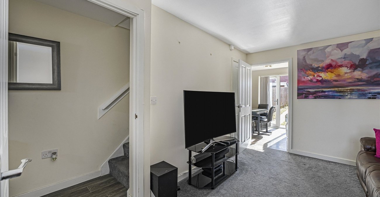 2 bedroom house for sale in Northfleet | Robinson Michael & Jackson