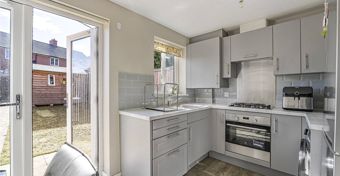 2 bedroom house for sale in Northfleet | Robinson Michael & Jackson