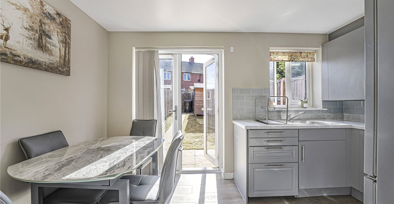2 bedroom house for sale in Northfleet | Robinson Michael & Jackson