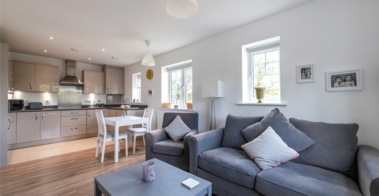 2 bedroom property for sale in Barming | Robinson Michael & Jackson