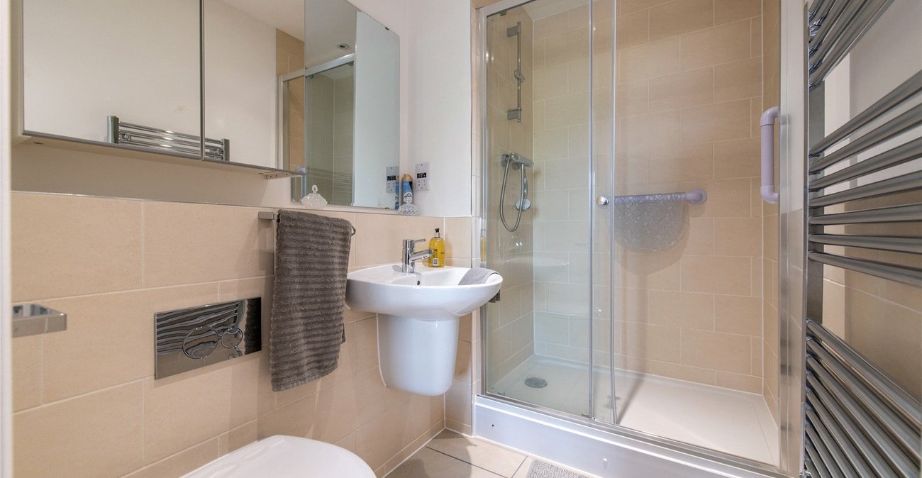 2 bedroom property for sale in Barming | Robinson Michael & Jackson