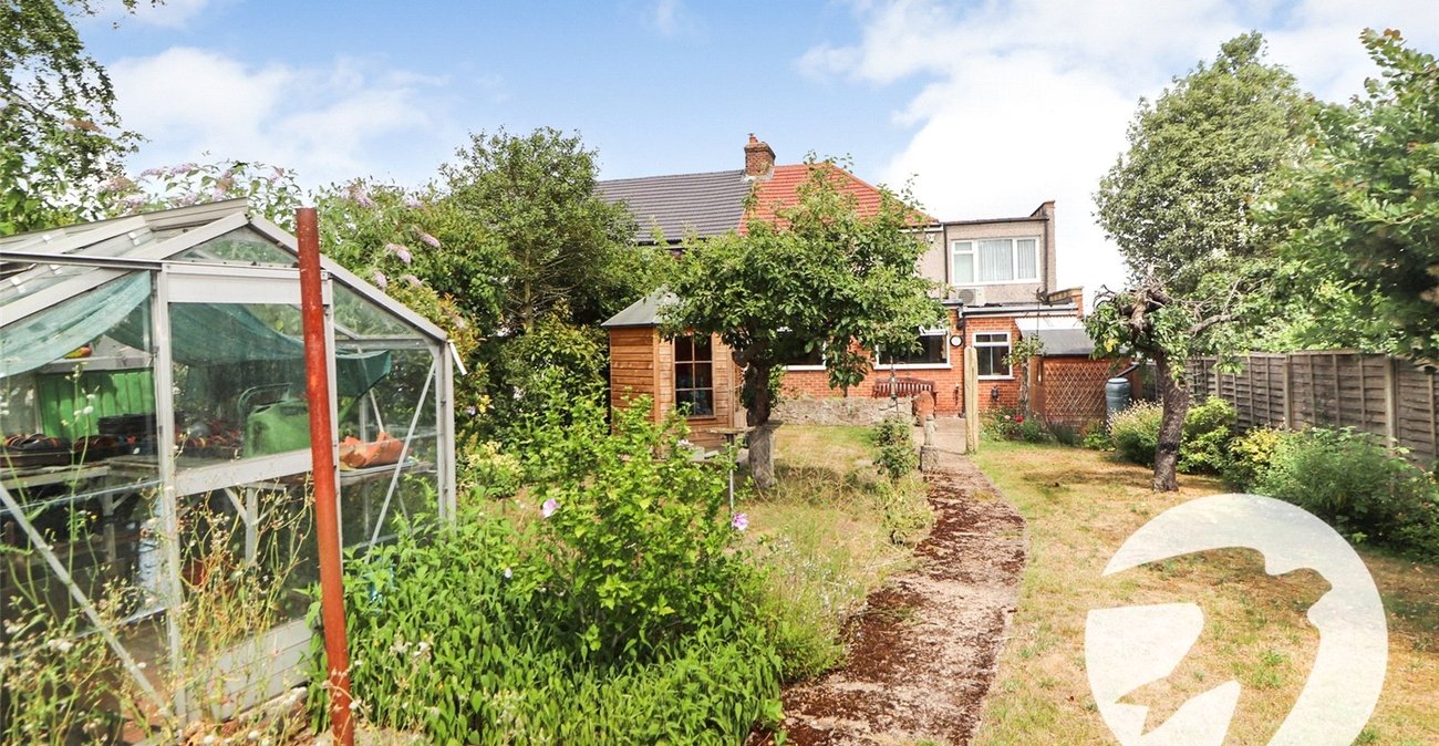4 bedroom house for sale in Bexleyheath | Robinson Jackson