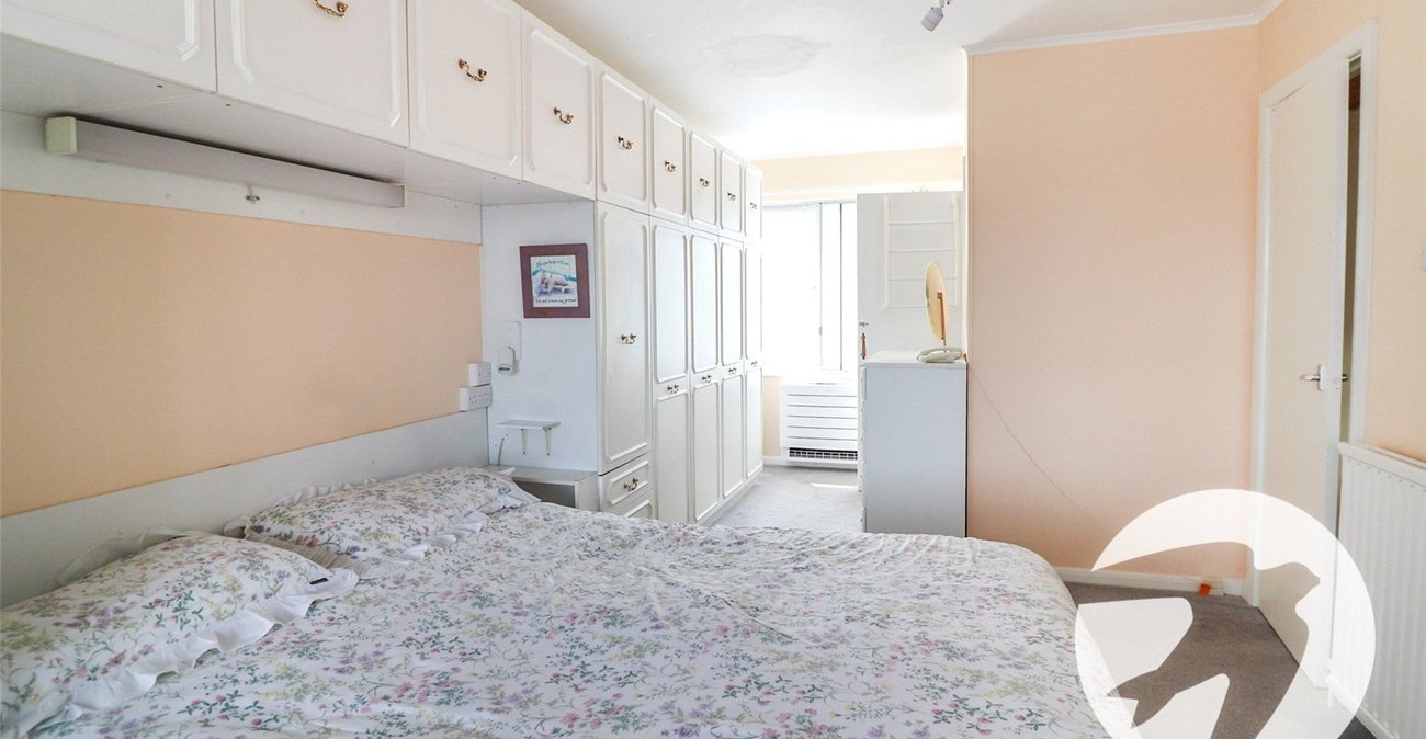 4 bedroom house for sale in Bexleyheath | Robinson Jackson
