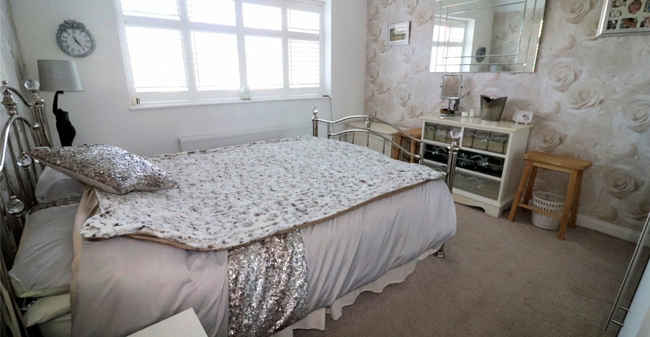 3 bedroom house for sale in Erith | Robinson Jackson