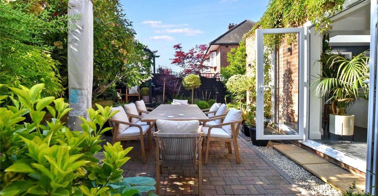 3 bedroom house for sale in Bexleyheath | Robinson Jackson