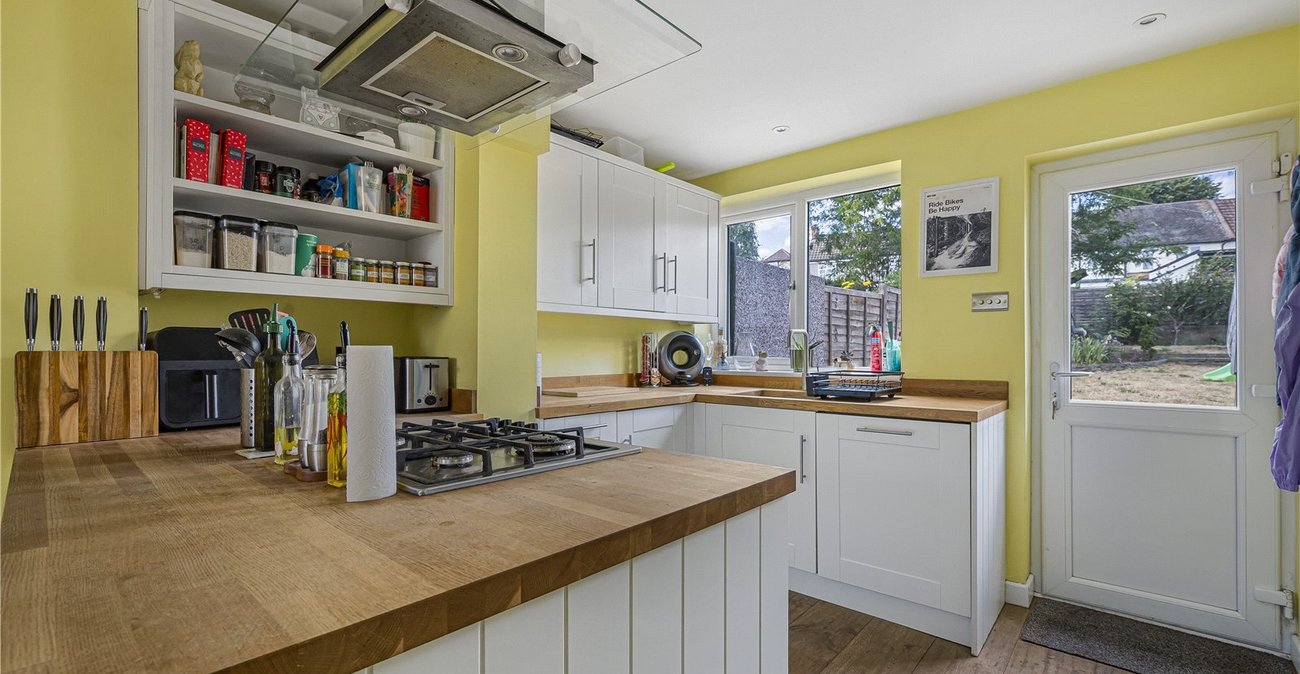 3 bedroom house for sale in Crayford | Robinson Jackson