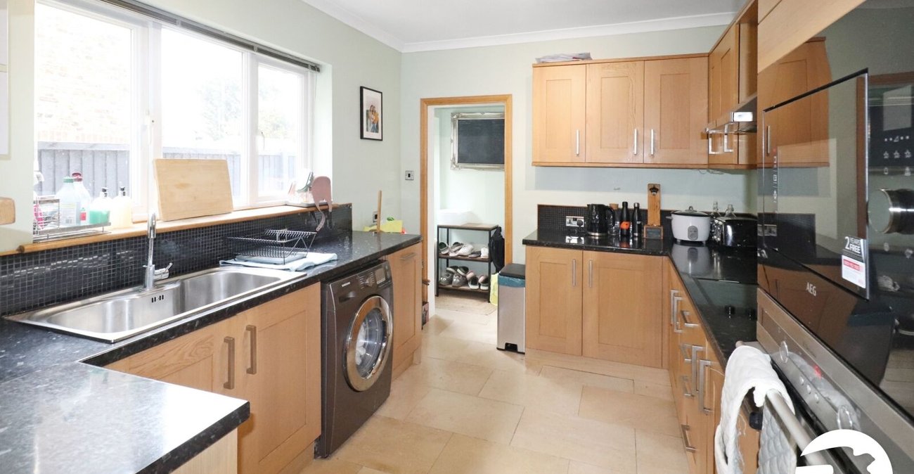 3 bedroom house for sale in Belvedere | Robinson Jackson