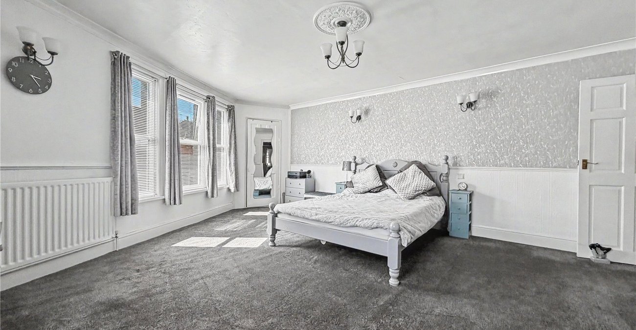 4 bedroom house for sale in Gillingham | Robinson Michael & Jackson