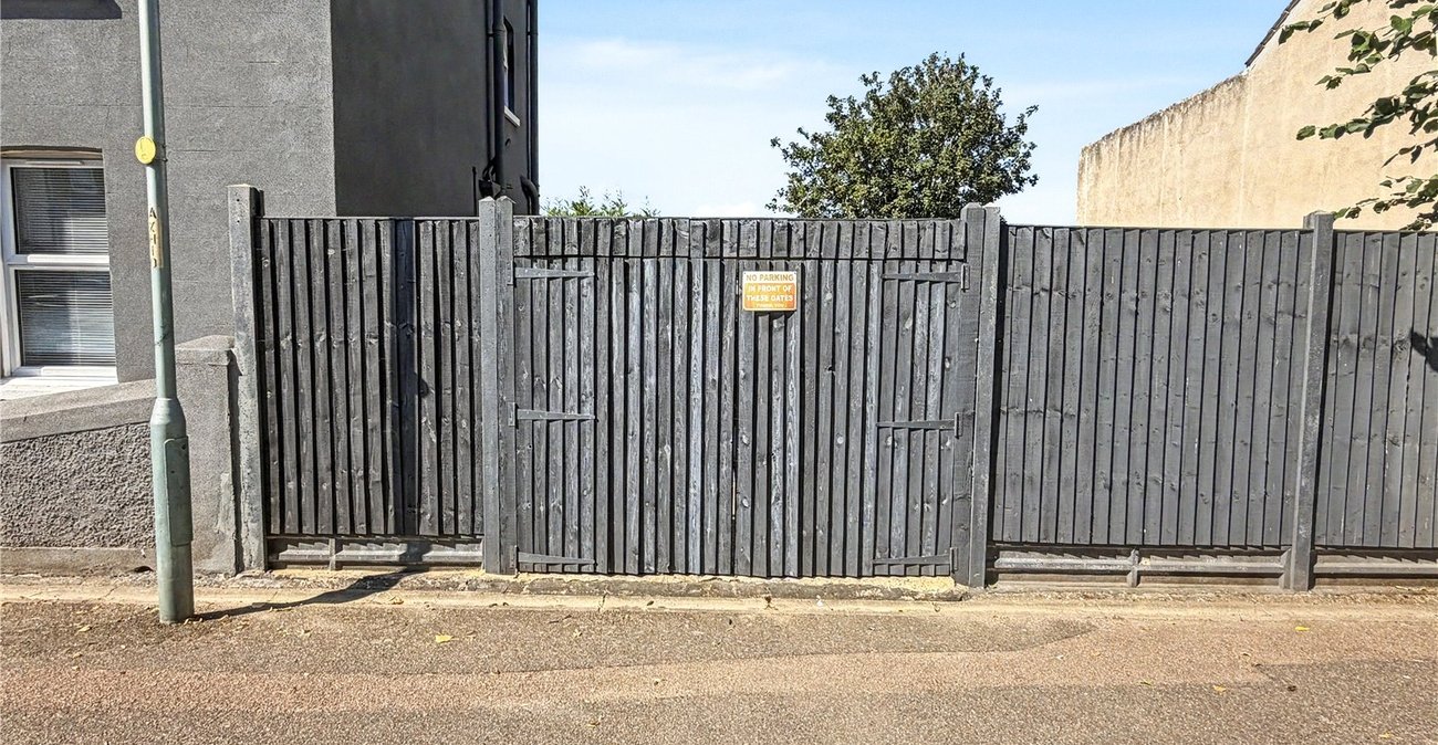 4 bedroom house for sale in Gillingham | Robinson Michael & Jackson