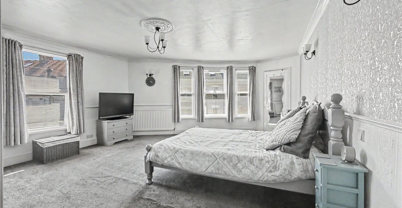 4 bedroom house for sale in Gillingham | Robinson Michael & Jackson