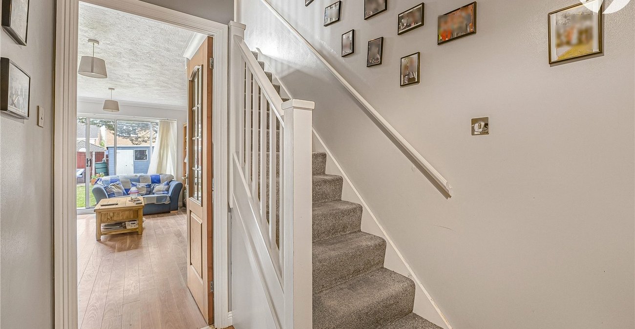 2 bedroom house for sale in Dartford | Robinson Jackson