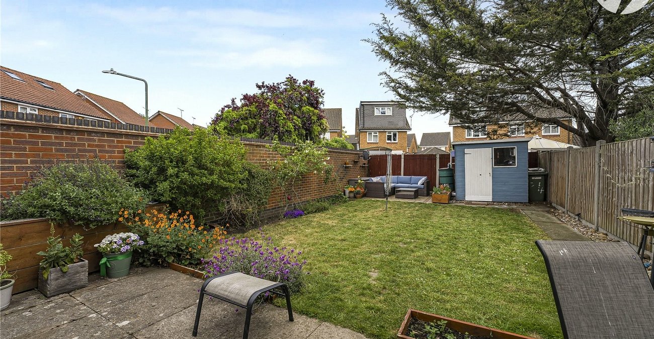 2 bedroom house for sale in Dartford | Robinson Jackson