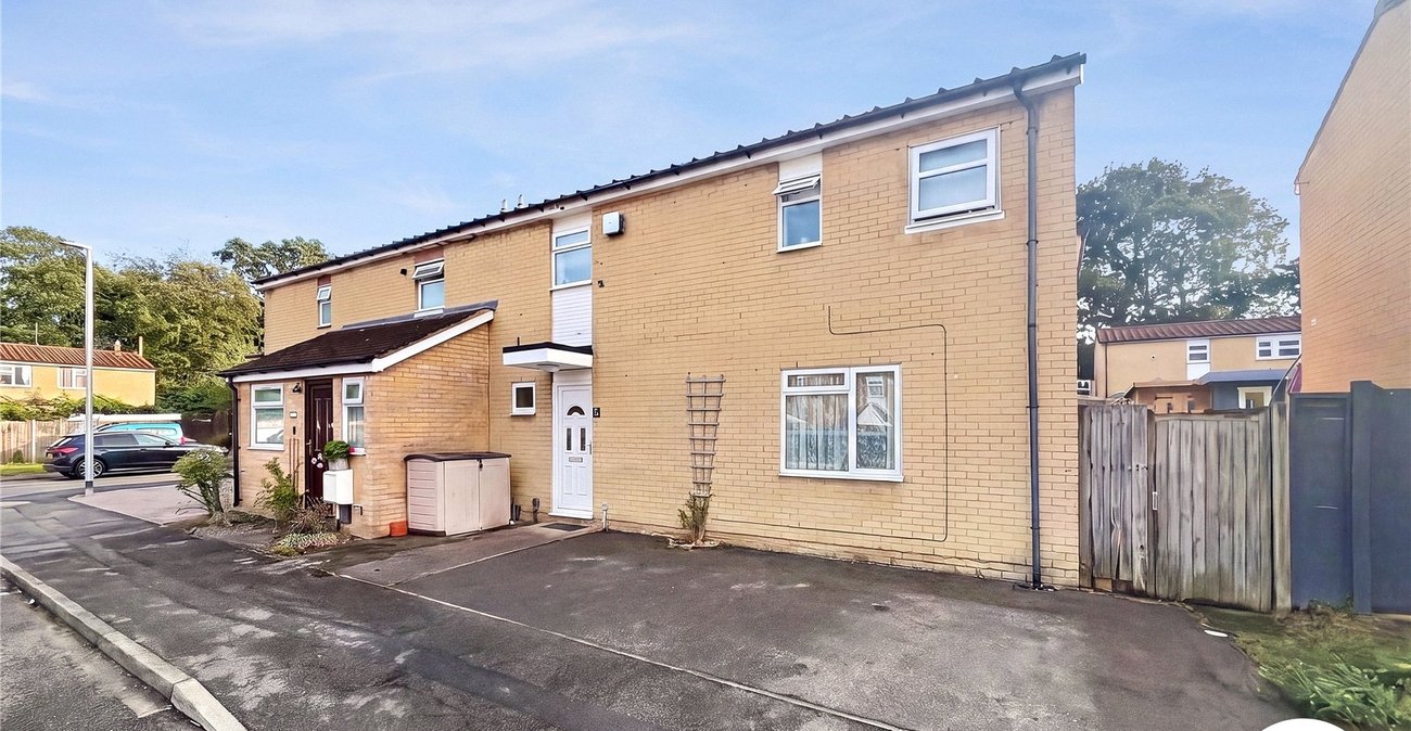 3 bedroom house for sale in Rochester | Robinson Michael & Jackson