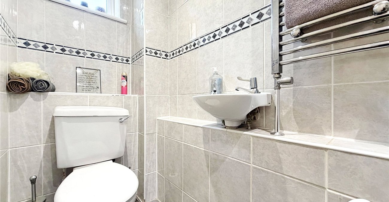 3 bedroom house for sale in Rochester | Robinson Michael & Jackson