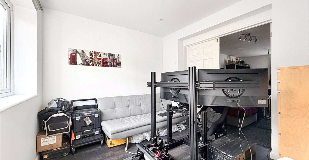 3 bedroom house for sale in Rochester | Robinson Michael & Jackson