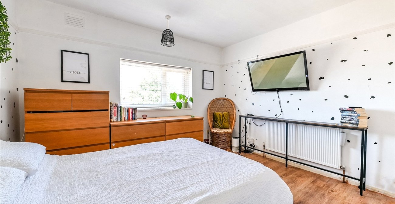 4 bedroom house for sale in Gravesend | Robinson Michael & Jackson