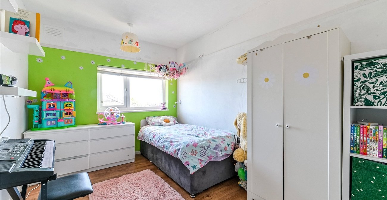 4 bedroom house for sale in Gravesend | Robinson Michael & Jackson