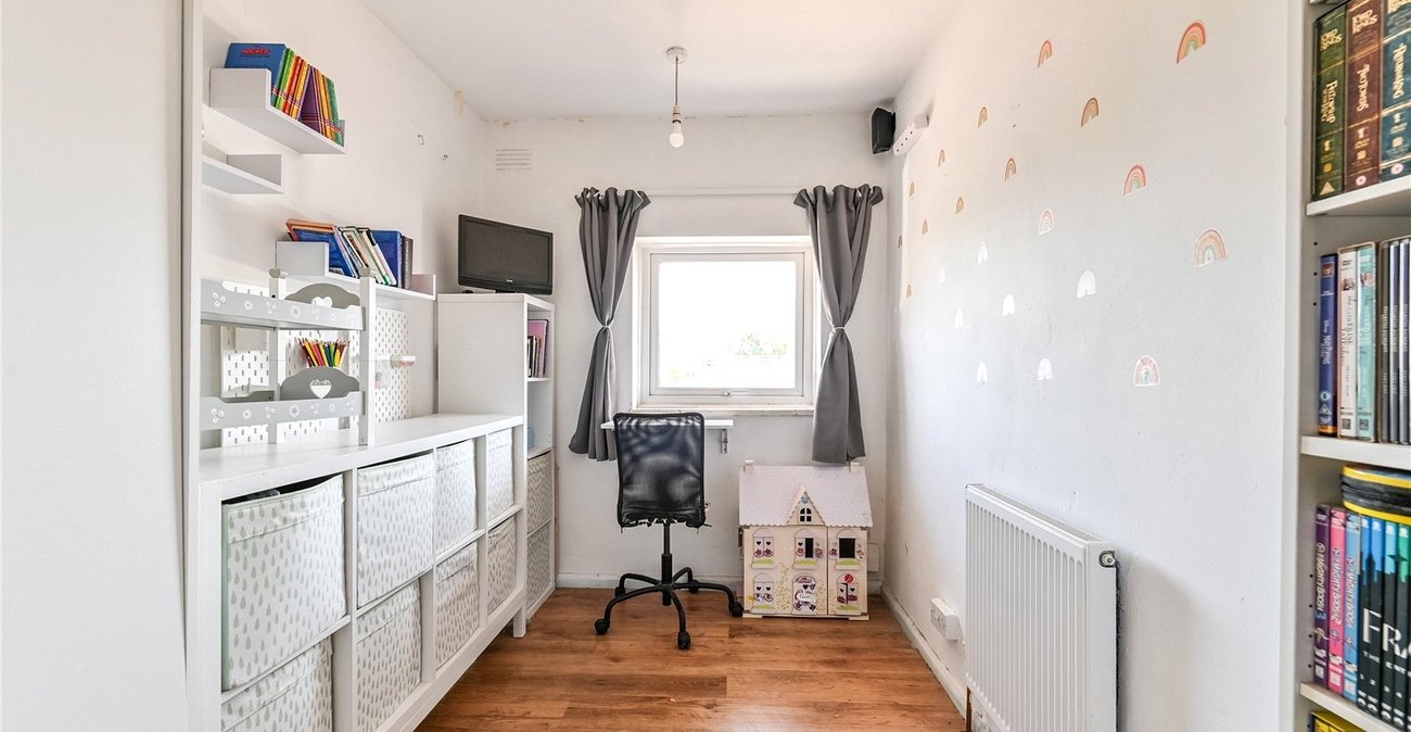 4 bedroom house for sale in Gravesend | Robinson Michael & Jackson