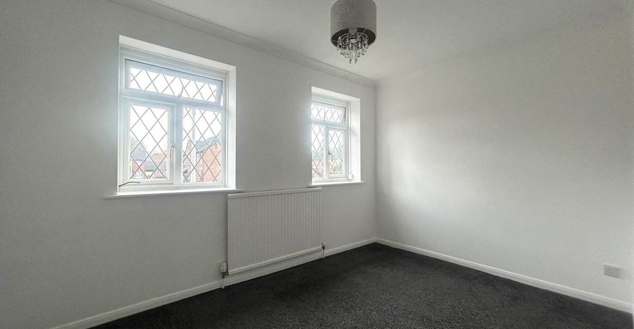 2 bedroom house for sale in Walderslade | Robinson Michael & Jackson