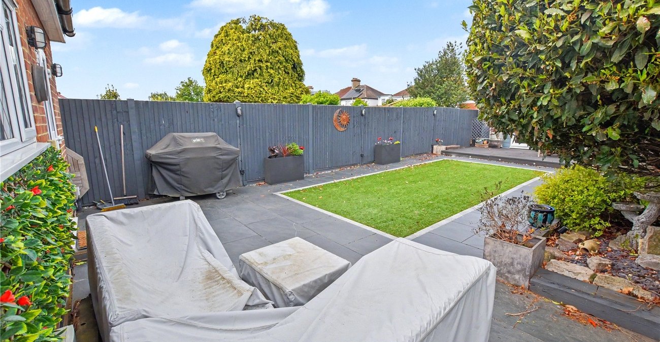 4 bedroom house for sale in Bexleyheath | Robinson Jackson