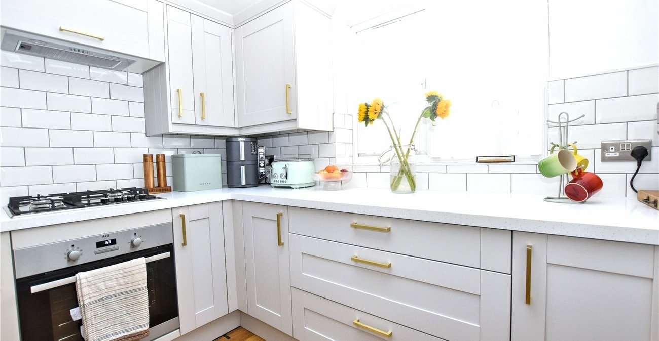 2 bedroom property for sale in Bexleyheath | Robinson Jackson