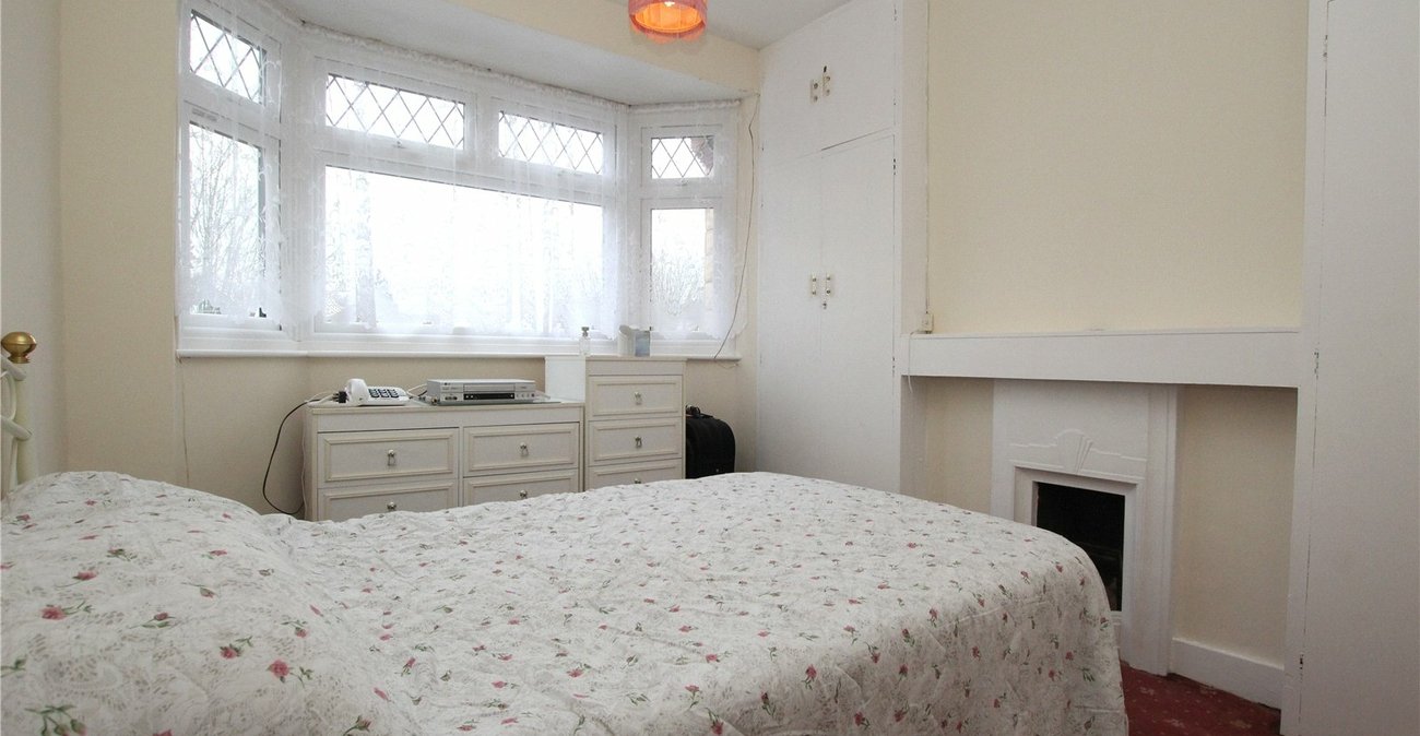 3 bedroom house for sale in Abbey Wood | Robinson Jackson