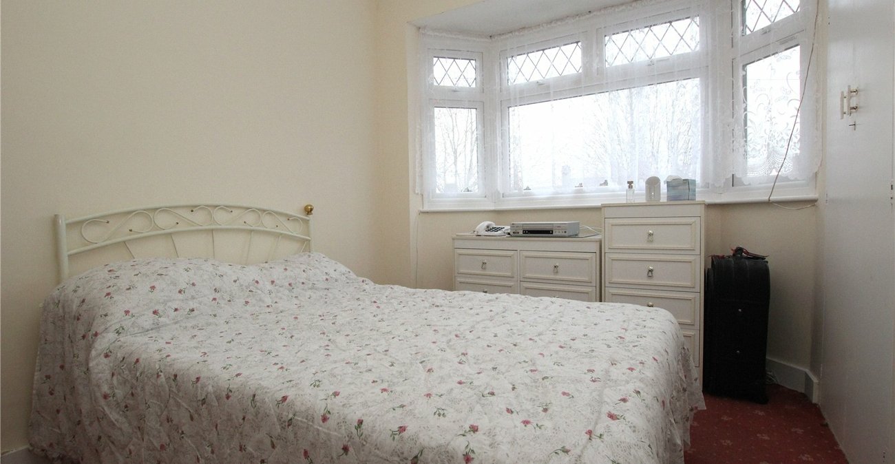 3 bedroom house for sale in Abbey Wood | Robinson Jackson