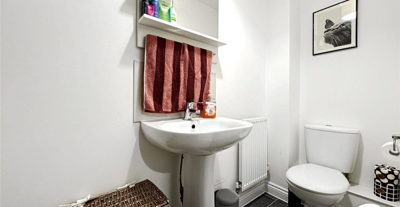 2 bedroom house for sale in Maidstone | Robinson Michael & Jackson