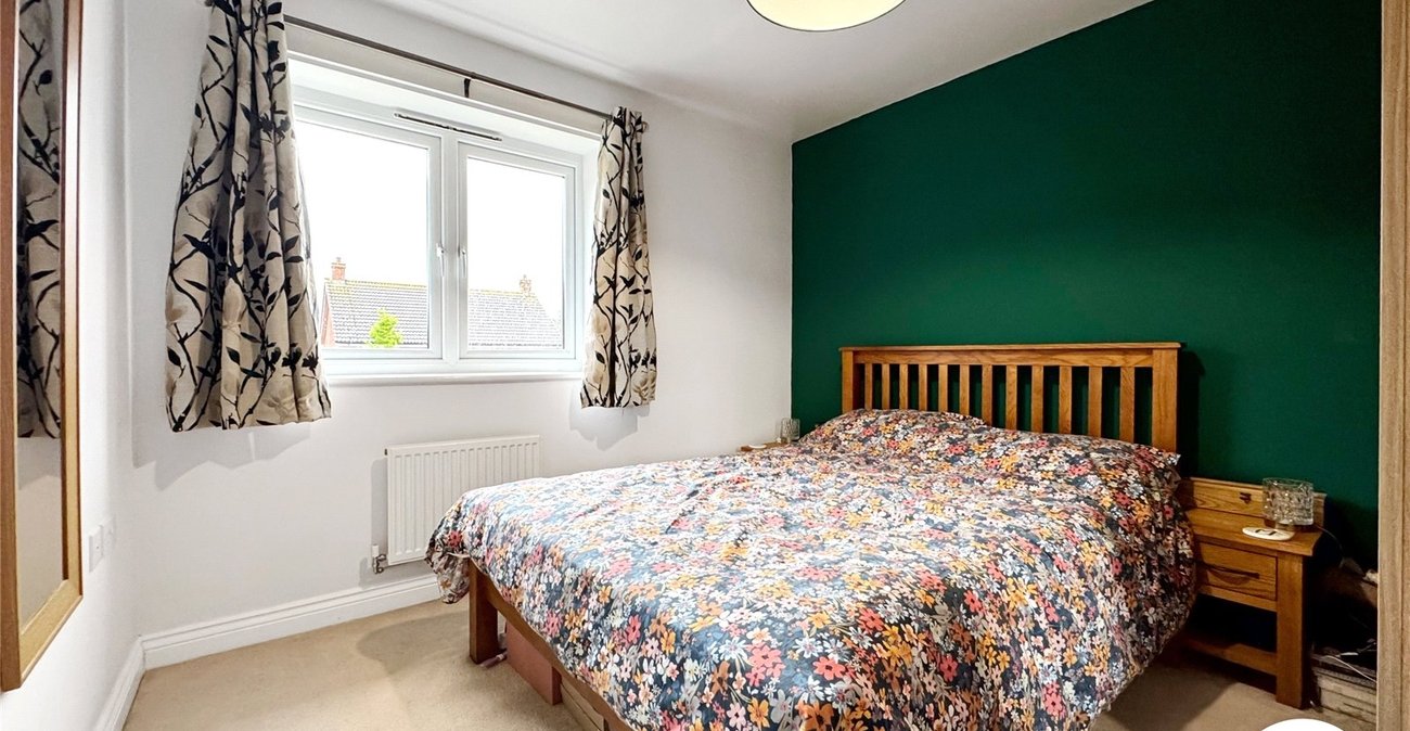 2 bedroom house for sale in Maidstone | Robinson Michael & Jackson