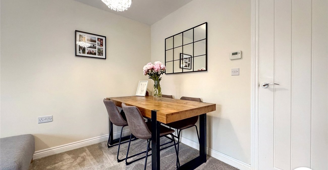 2 bedroom house for sale in Maidstone | Robinson Michael & Jackson