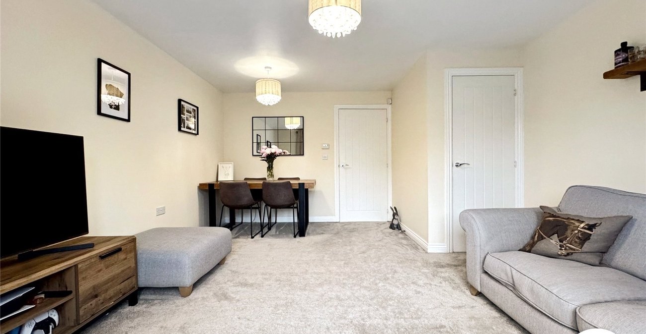2 bedroom house for sale in Maidstone | Robinson Michael & Jackson