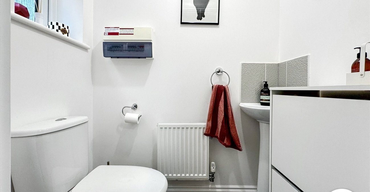 2 bedroom house for sale in Maidstone | Robinson Michael & Jackson