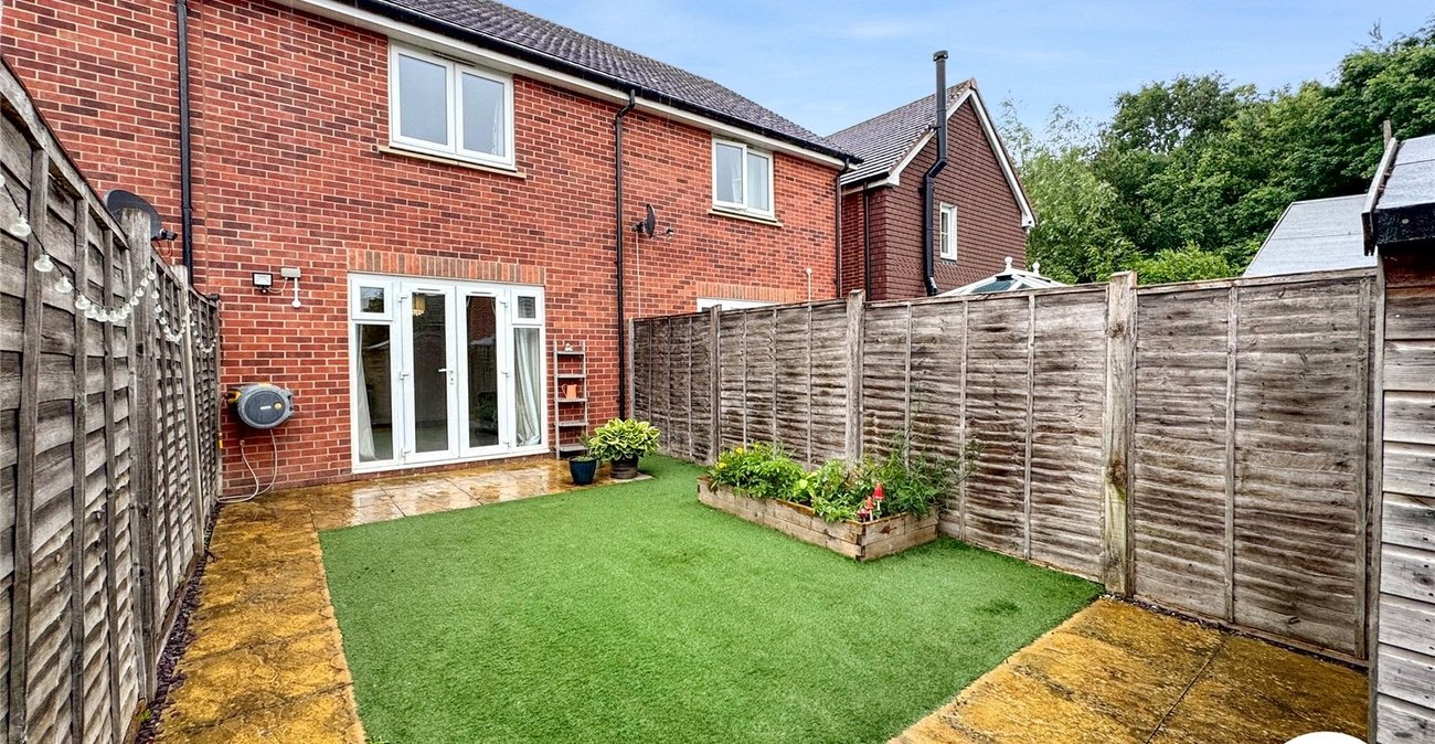 2 bedroom house for sale in Maidstone | Robinson Michael & Jackson