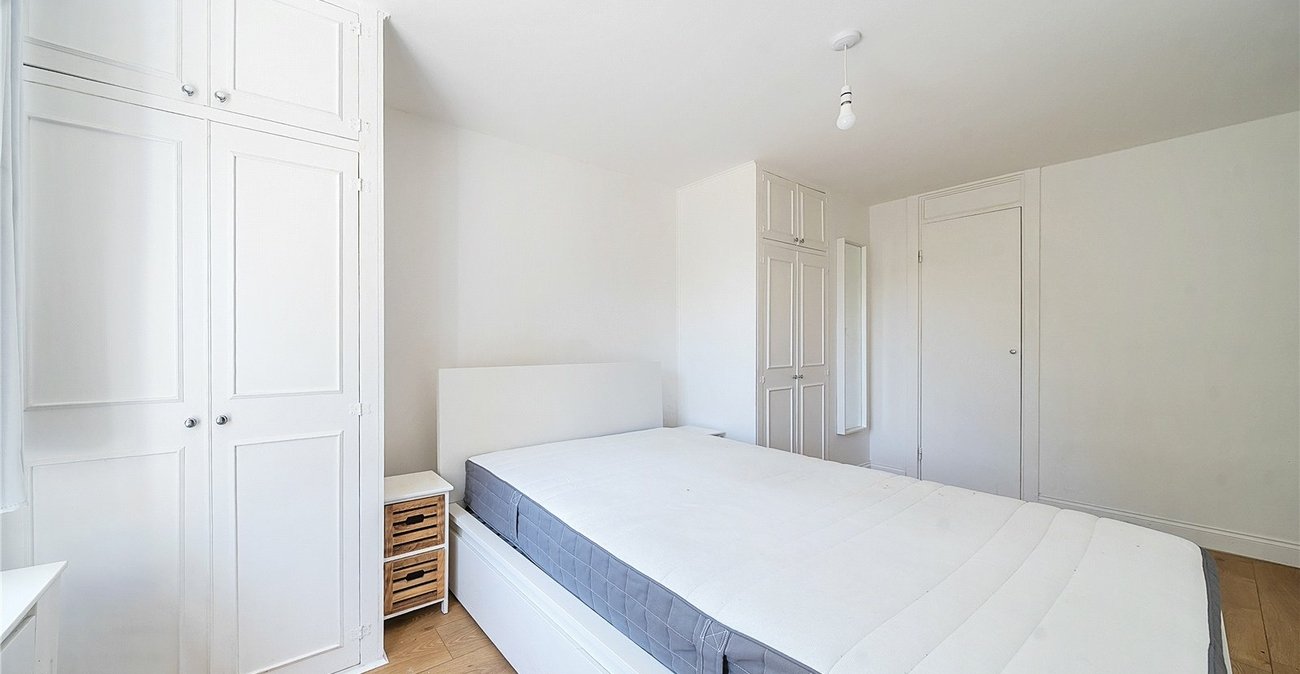 2 bedroom property for sale in  | Robinson Jackson