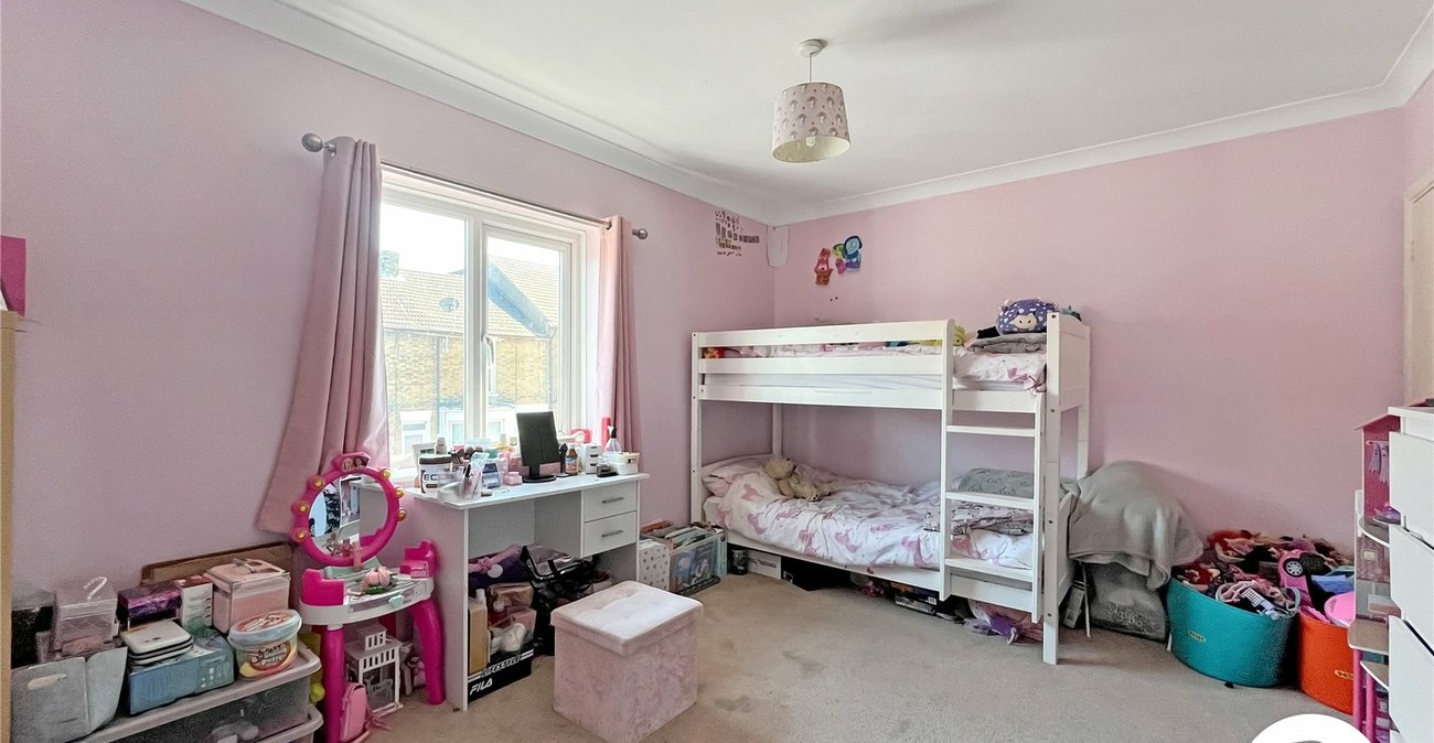 2 bedroom house for sale in Sittingbourne | Robinson Michael & Jackson