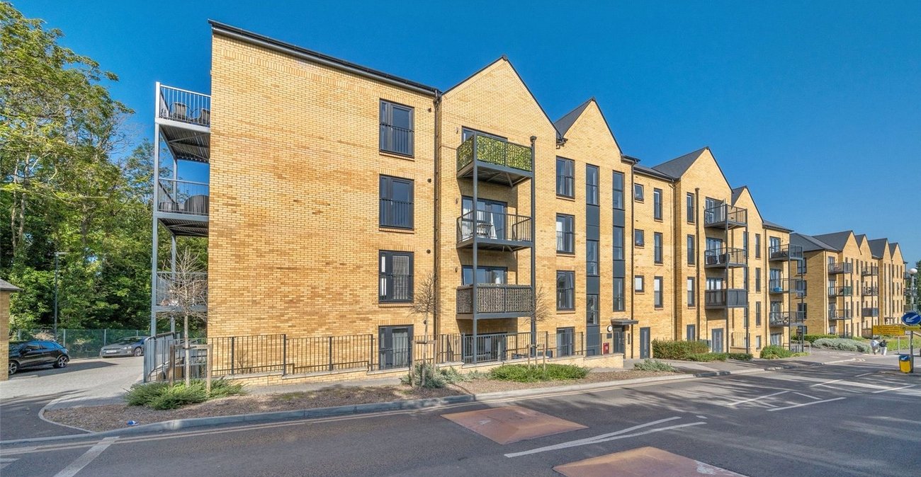 1 bedroom property for sale in Swanscombe | Robinson Jackson