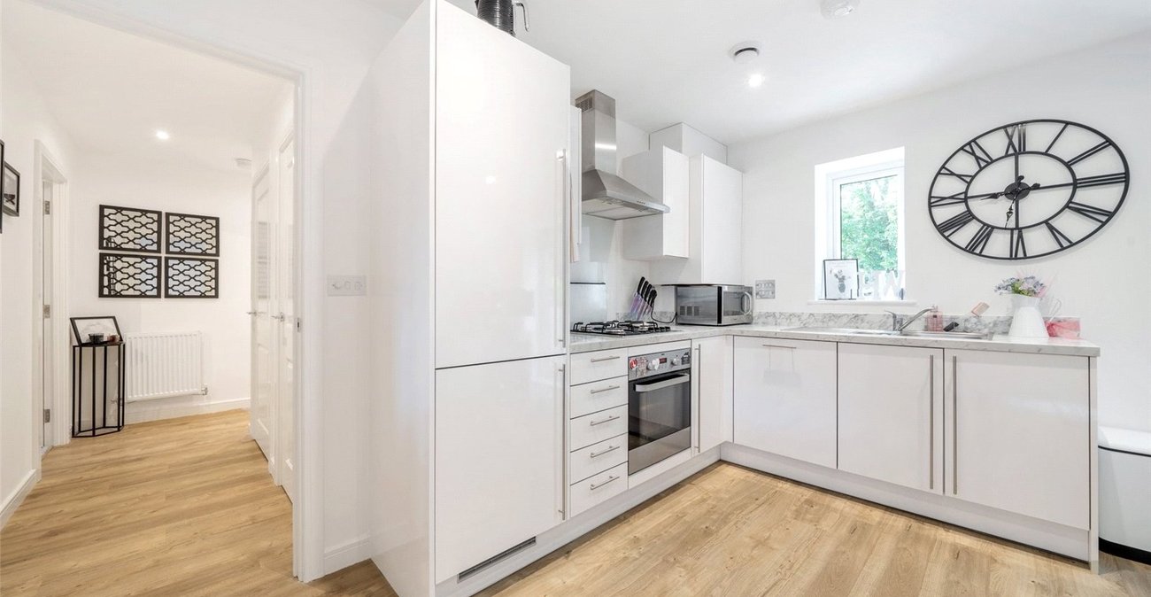 1 bedroom property for sale in Swanscombe | Robinson Jackson