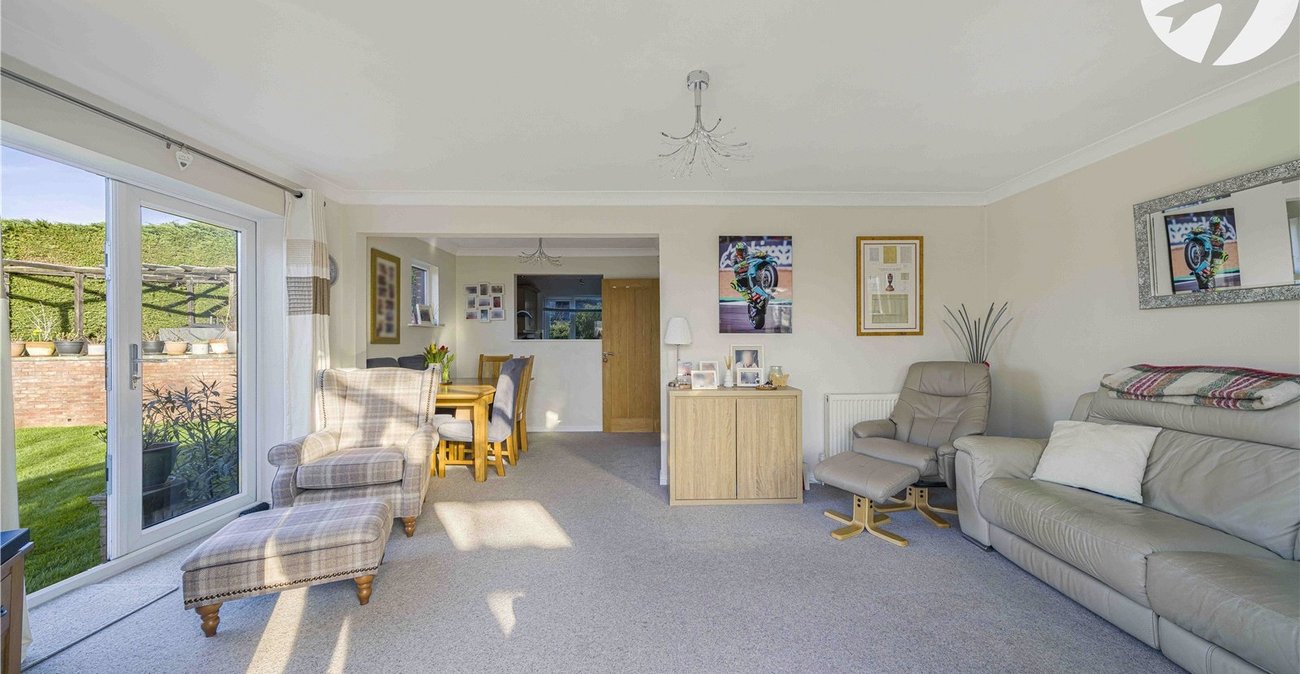 4 bedroom house for sale in Bean | Robinson Jackson