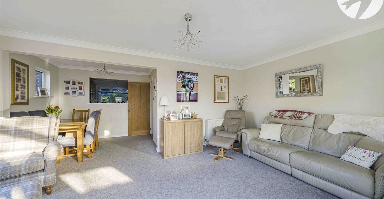 4 bedroom house for sale in Bean | Robinson Jackson
