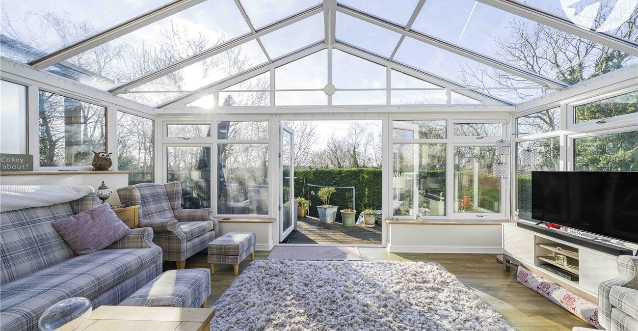 4 bedroom house for sale in Bean | Robinson Jackson