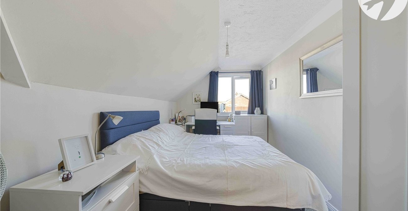 4 bedroom house for sale in Bean | Robinson Jackson