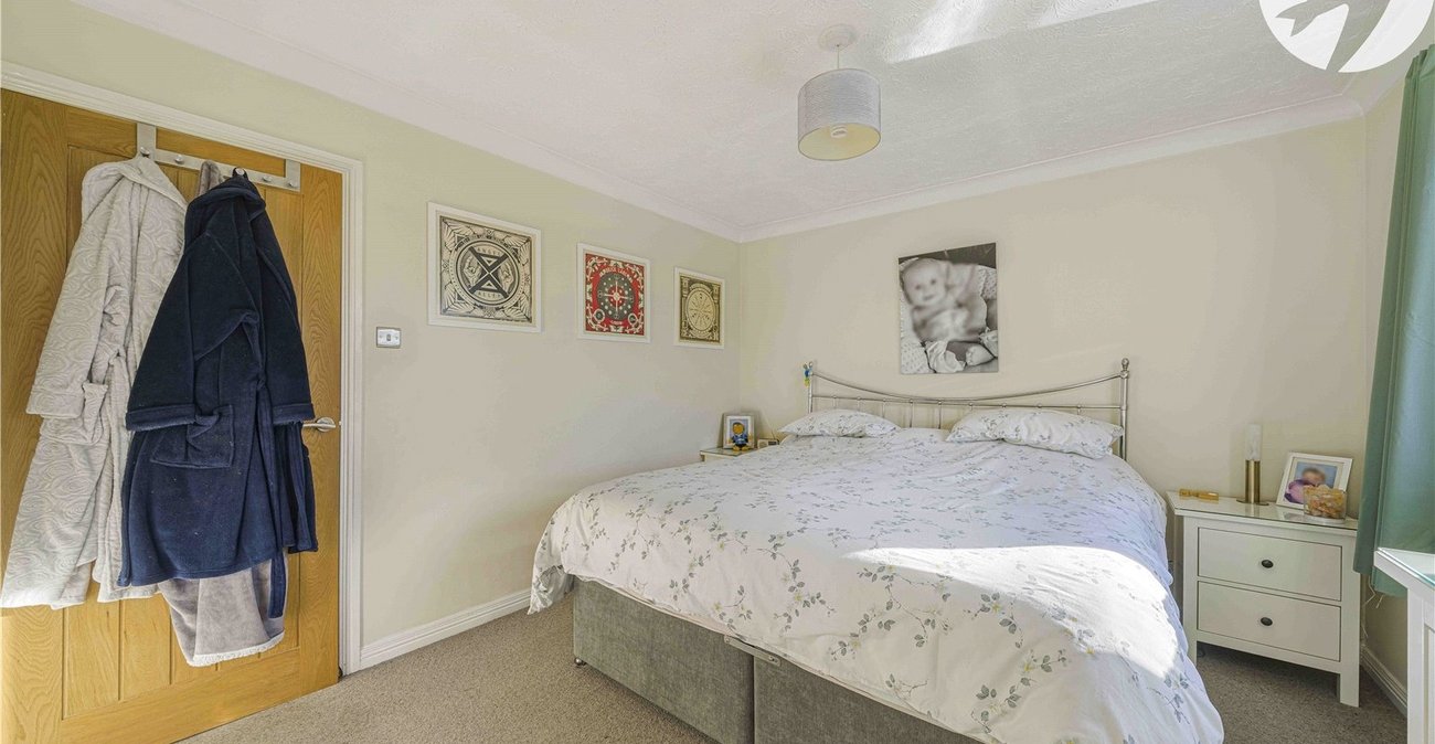 4 bedroom house for sale in Bean | Robinson Jackson