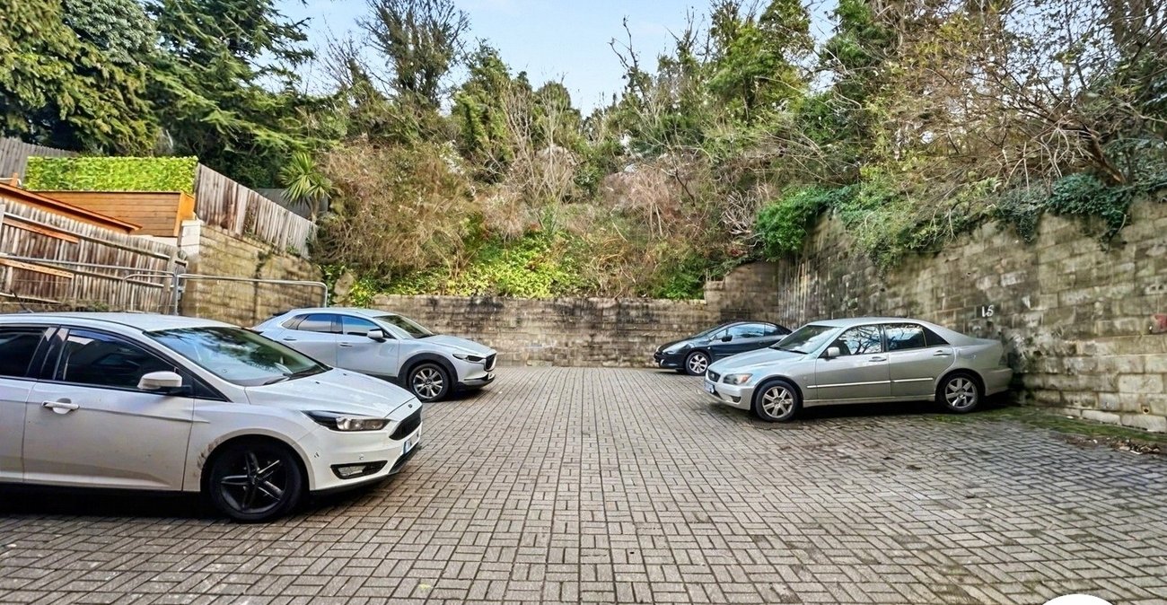 1 bedroom property for sale in Chatham | Robinson Michael & Jackson